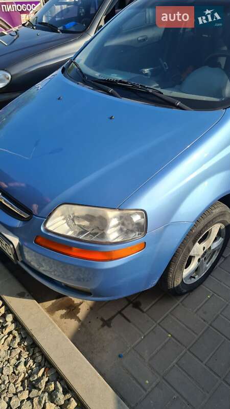 2004 chevrolet aveo