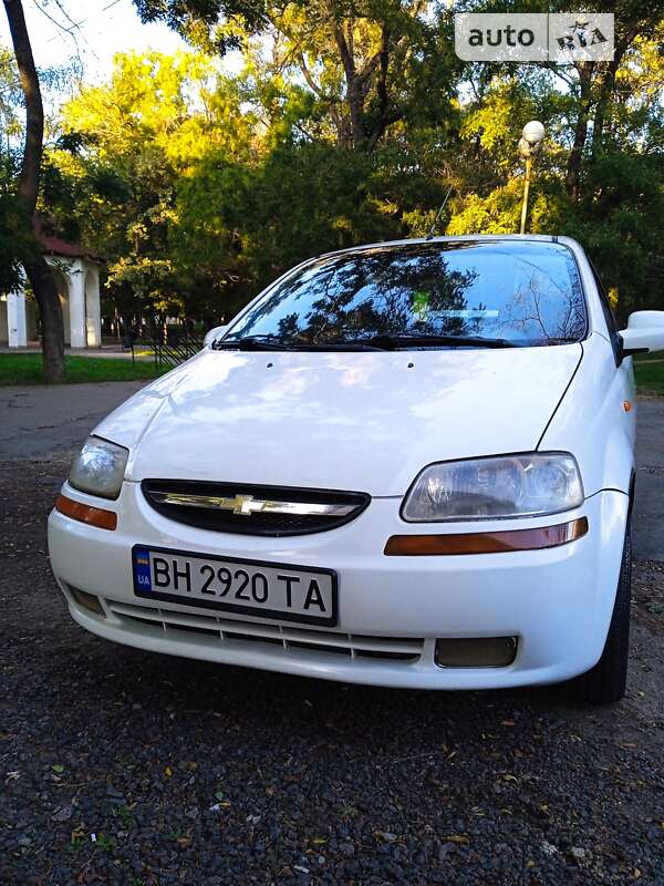 2004 chevrolet aveo