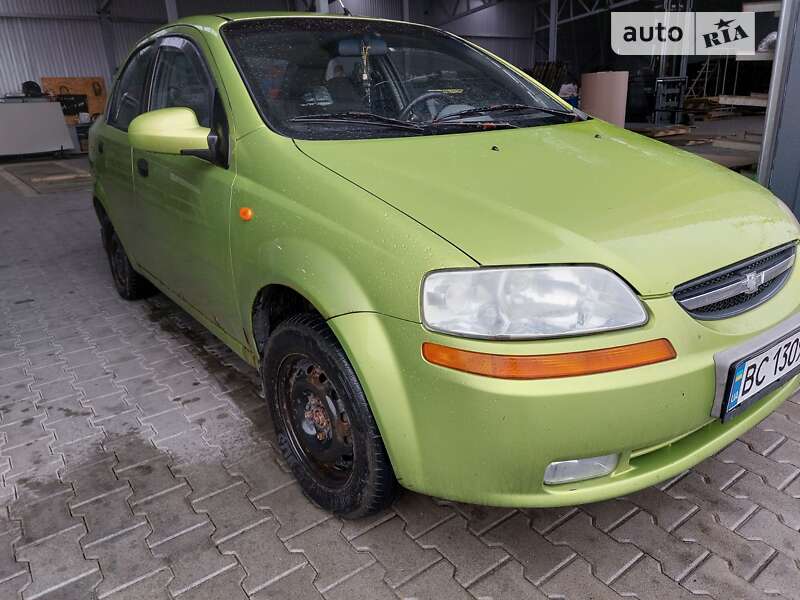2004 chevrolet aveo