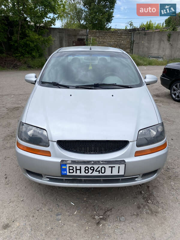 2005 chevrolet aveo