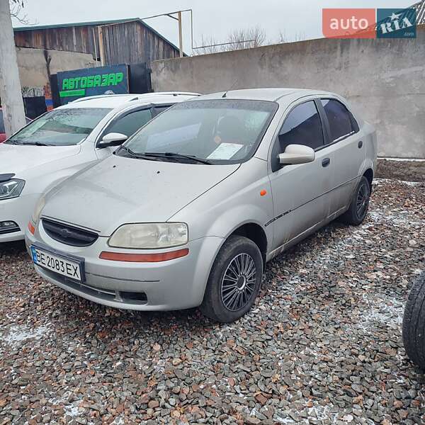 2005 chevrolet aveo