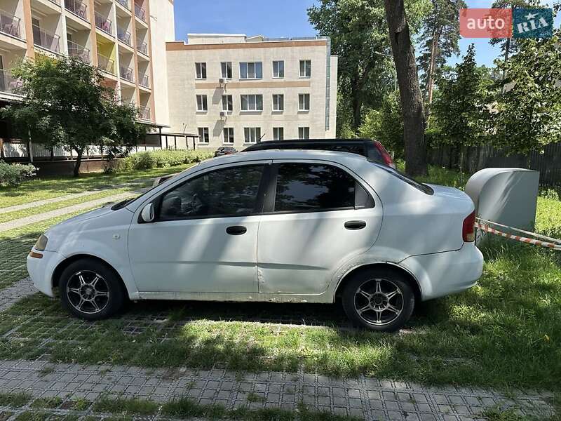 2005 chevrolet aveo