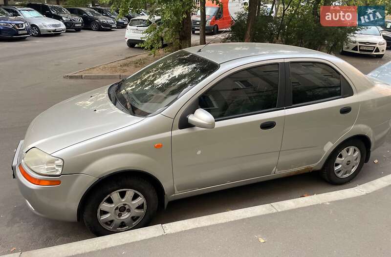 2005 chevrolet aveo