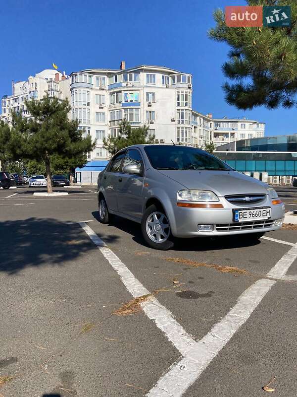 2005 chevrolet aveo