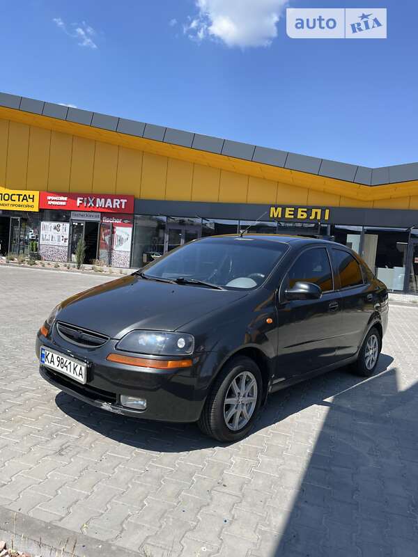 2005 chevrolet aveo