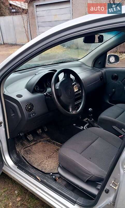 2005 chevrolet aveo