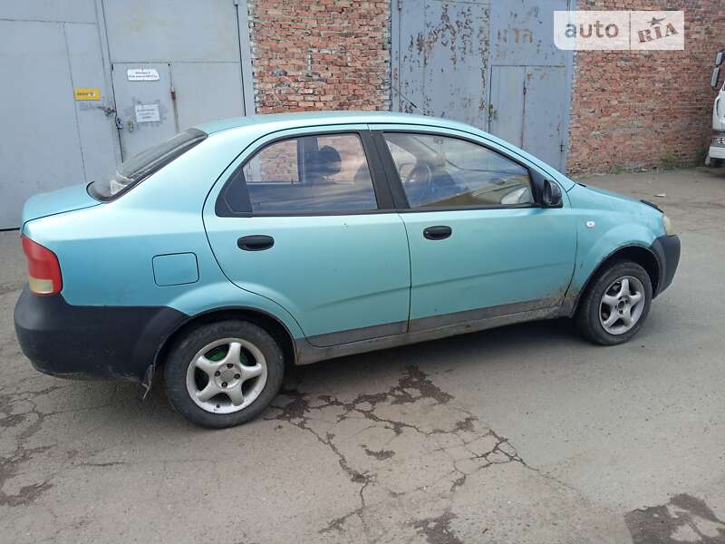 2005 chevrolet aveo