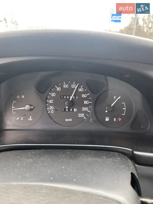 2004 zaz-daewoo sens