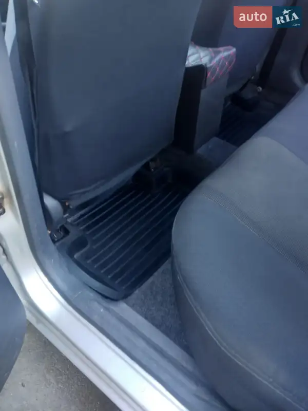 2005 zaz-daewoo t13110