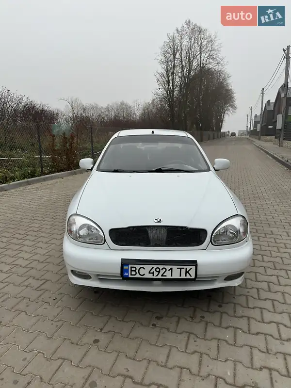 2011 zaz tf698k