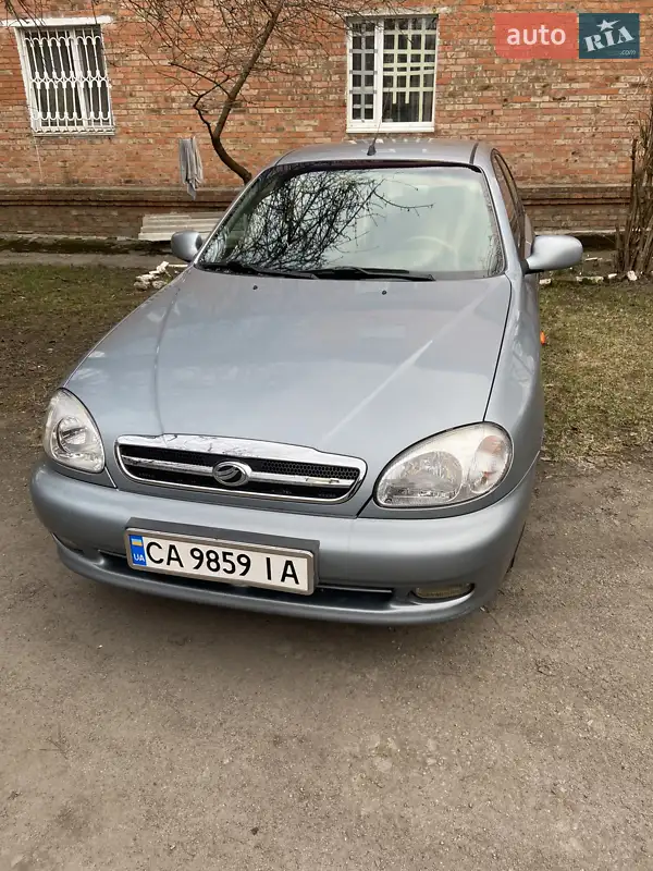 2012 zaz tf698k