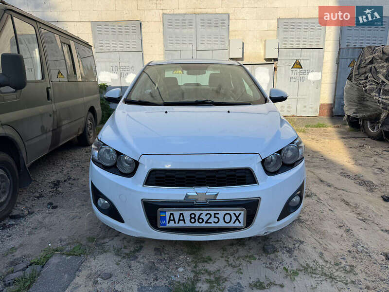 2014 chevrolet aveo