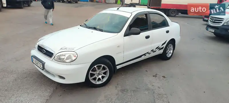 2011 zaz tf69y0