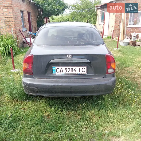 2011 zaz tf69y0