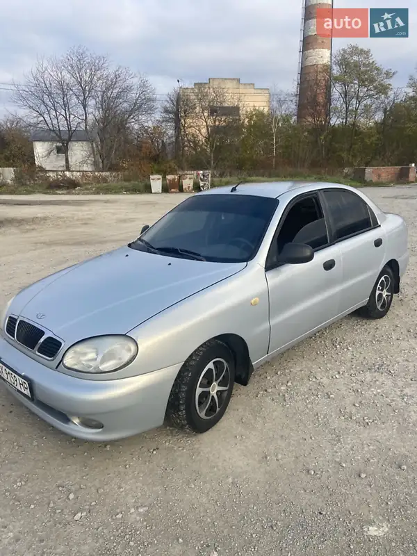 2011 zaz lanos