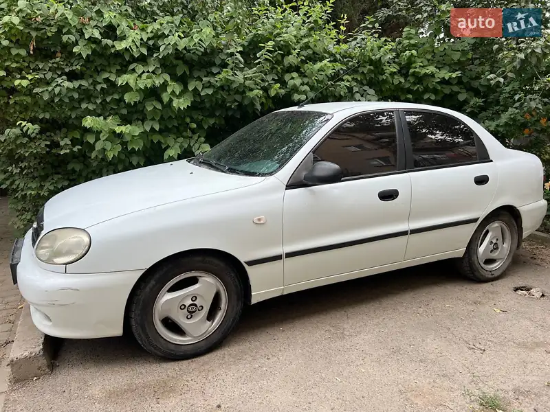 2011 zaz tf69y0