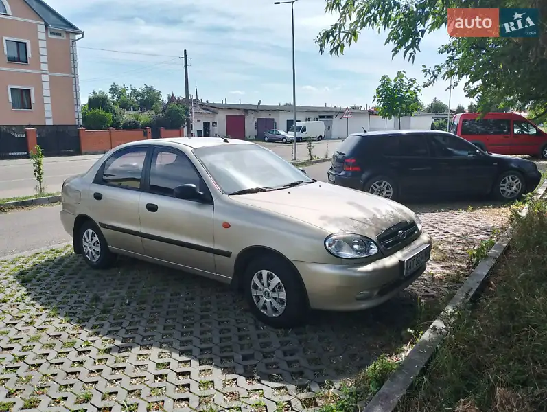 2011 zaz lanos