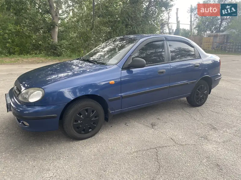 2011 zaz tf69y0