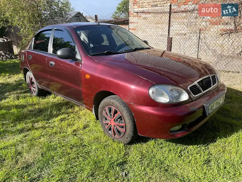 2011 zaz tf69y0