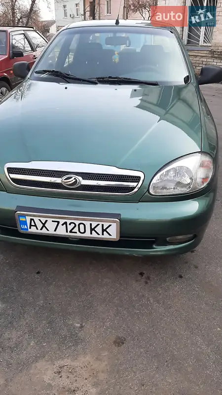 2012 zaz tf69y0