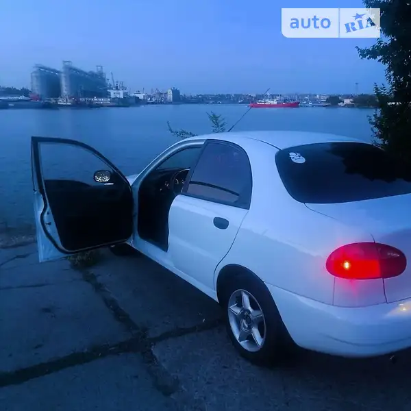 2008 daewoo lanos