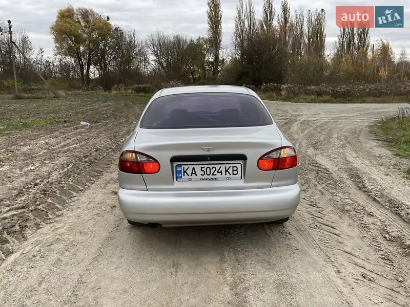 2002 daewoo lanos