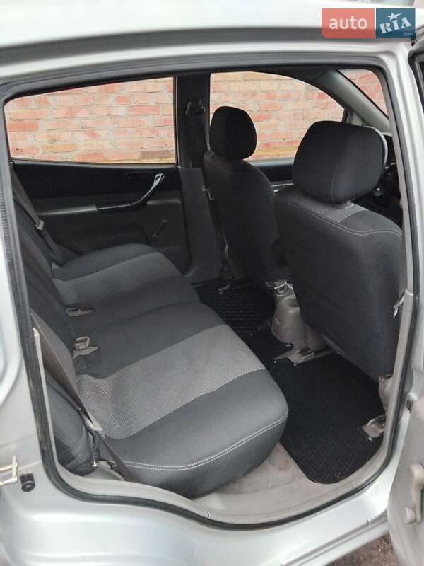 2005 chevrolet tacuma