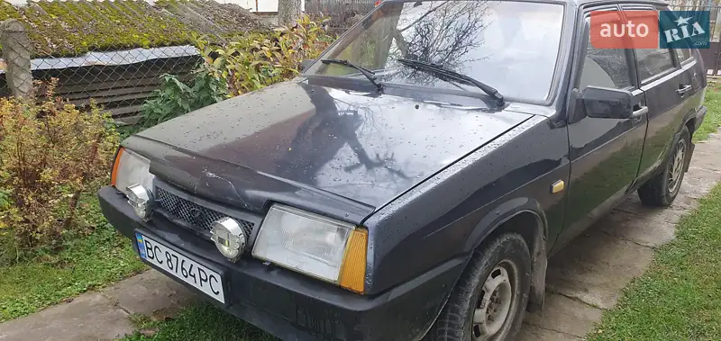 2003 vaz 21093