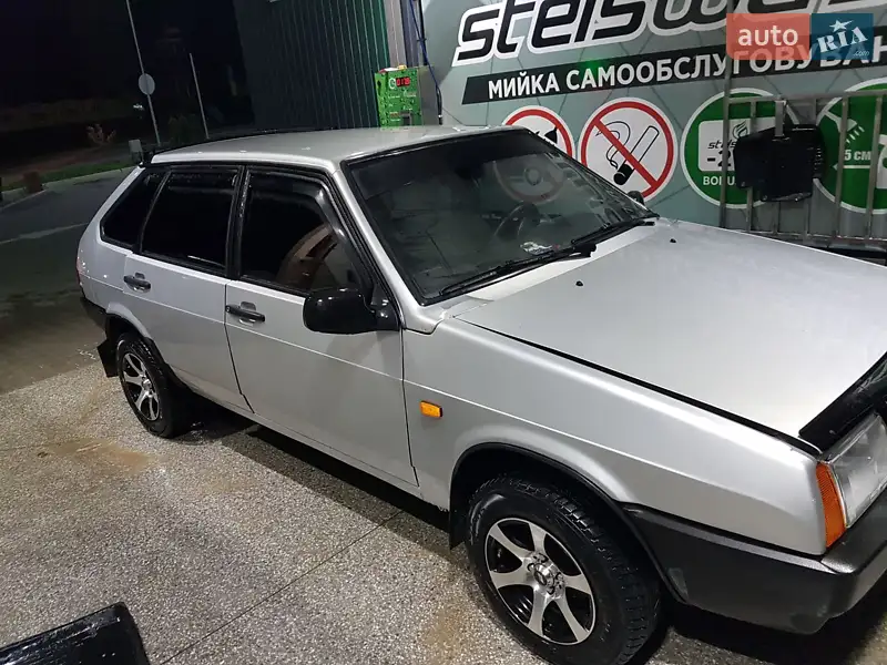 2003 vaz 21093