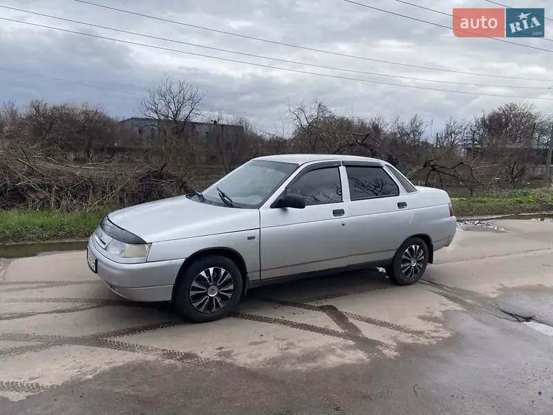 2009 vaz 21104