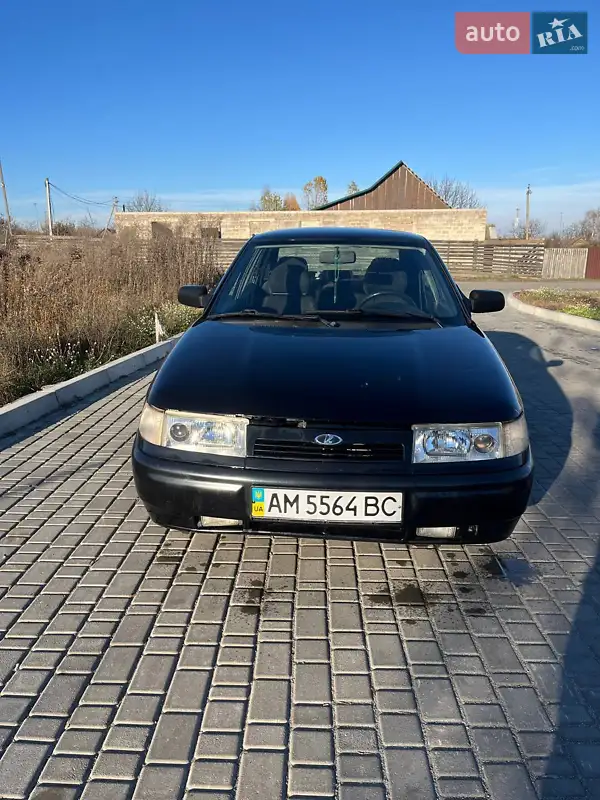2010 vaz 211040
