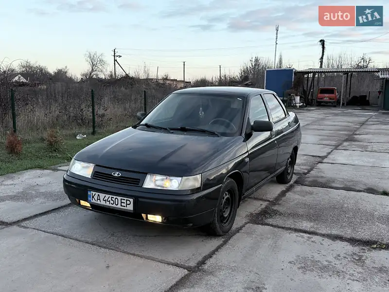 2010 vaz 21104