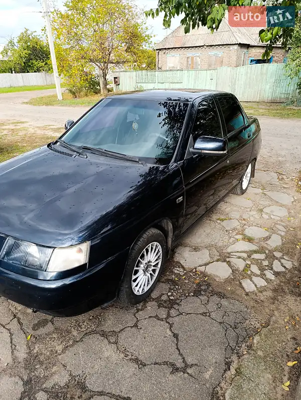 2011 vaz 211040