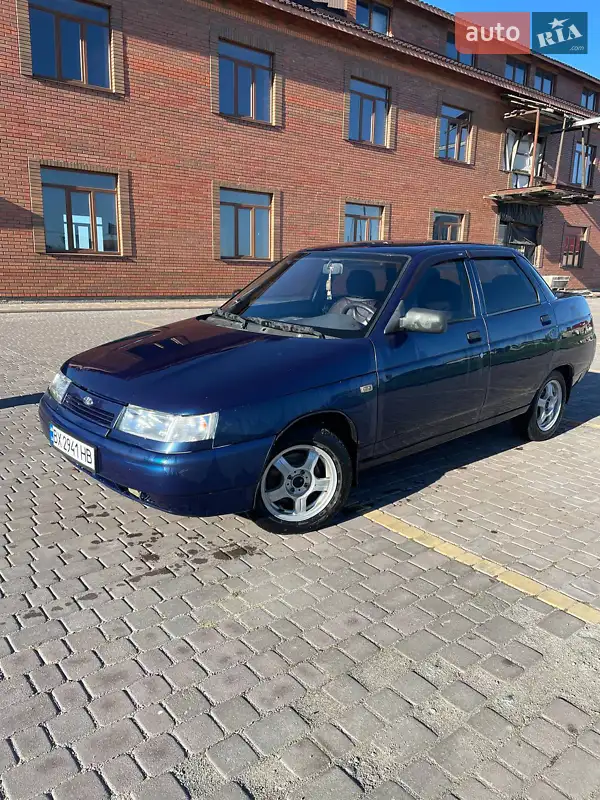 2011 vaz 211040