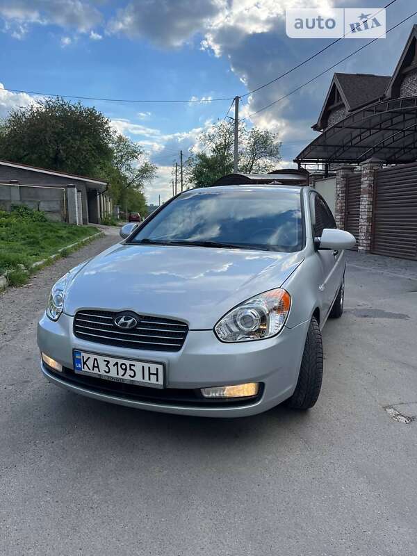 2007 hyundai accent