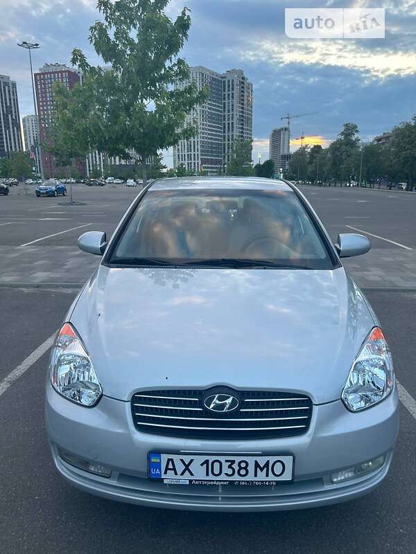 2007 hyundai accent