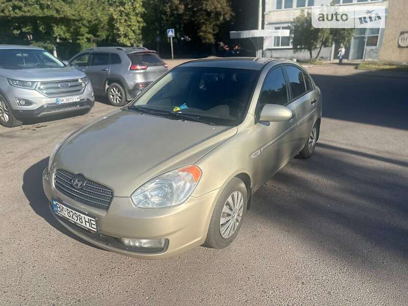 2007 hyundai accent