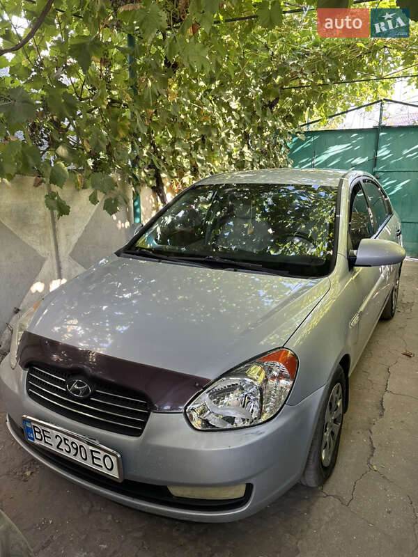 2007 hyundai accent
