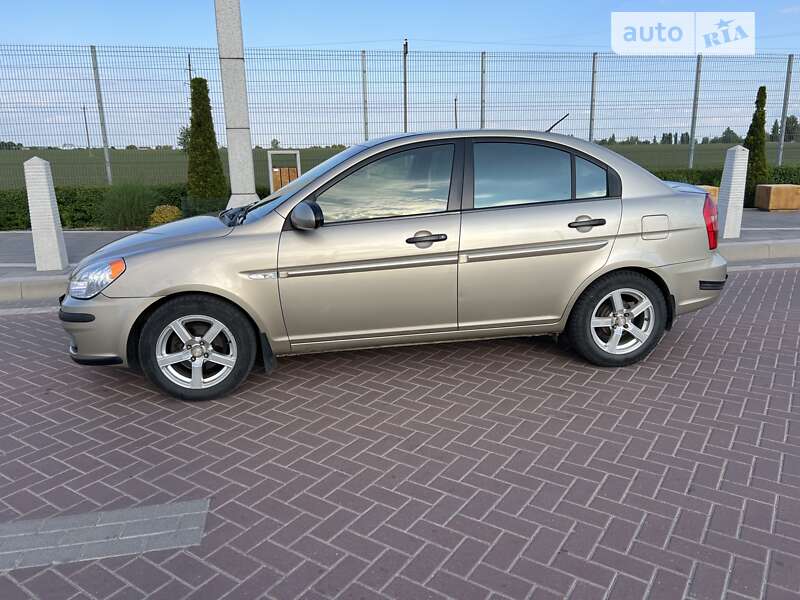 2007 hyundai accent