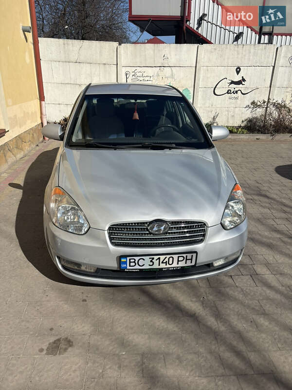 2007 hyundai accent
