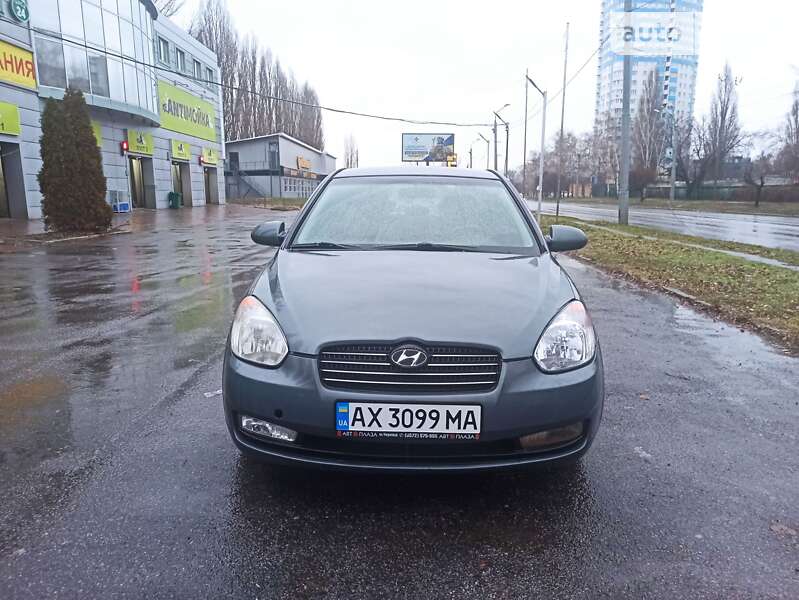 2008 hyundai accent