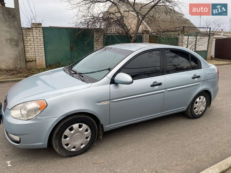 2007 hyundai accent