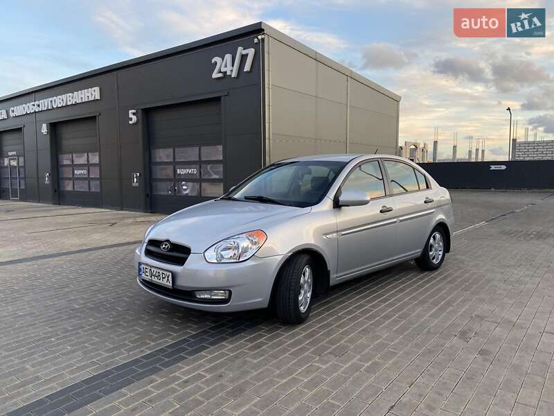 2008 hyundai accent