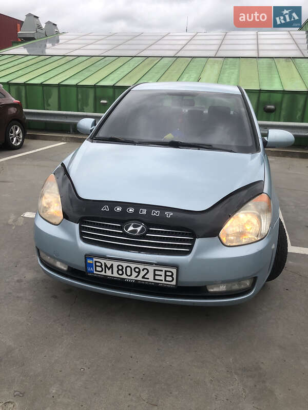 2008 hyundai accent