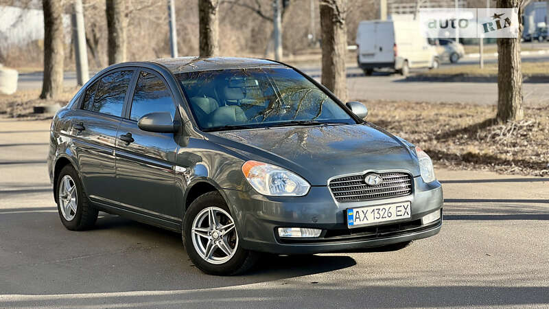 2008 hyundai accent