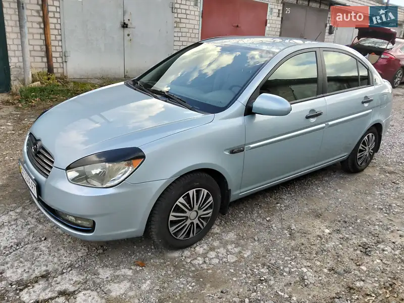 2008 hyundai accent