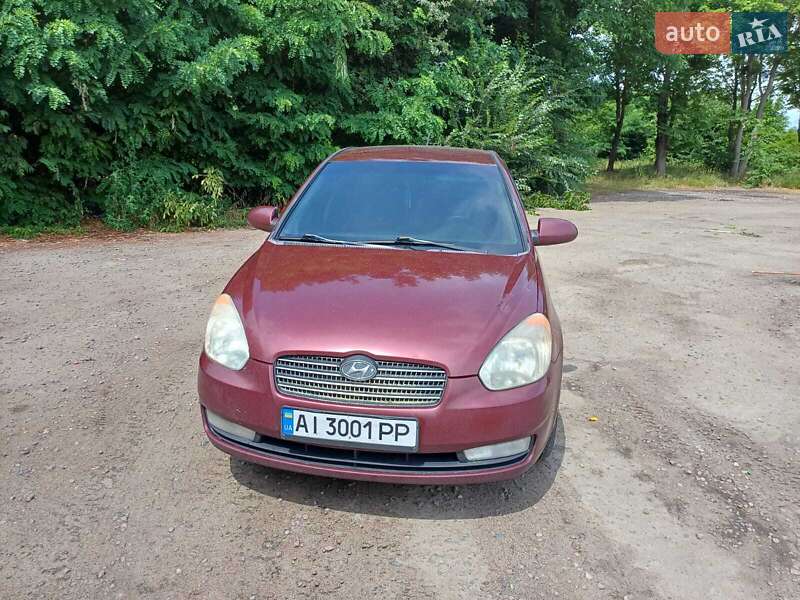 2008 hyundai accent