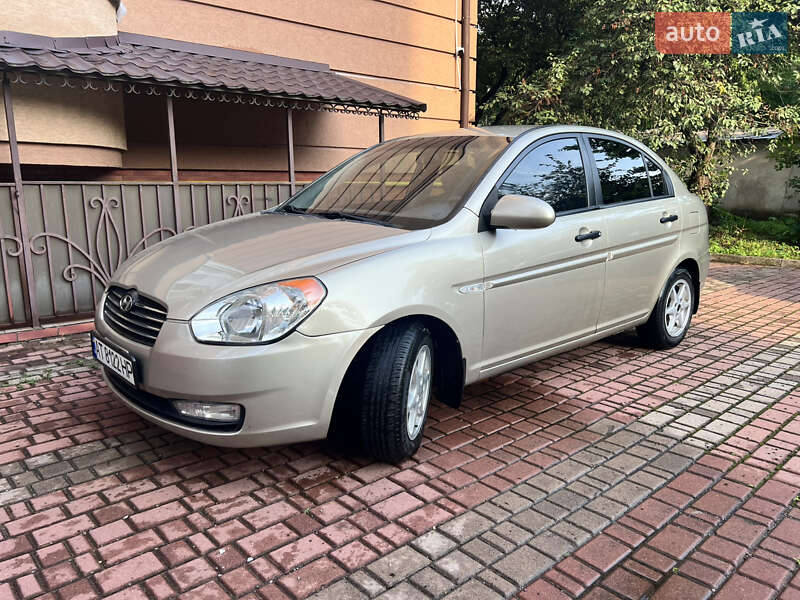 2008 hyundai accent