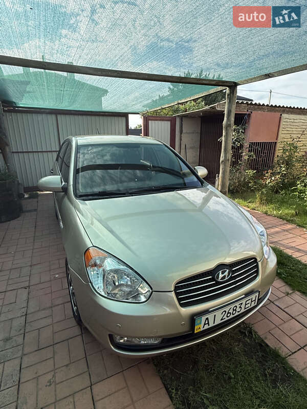 2008 hyundai accent