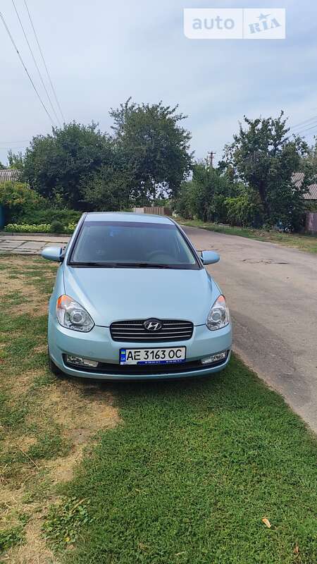 2008 hyundai accent
